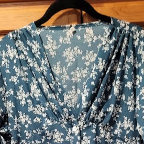 Floral Dress - Picture 2 of 3